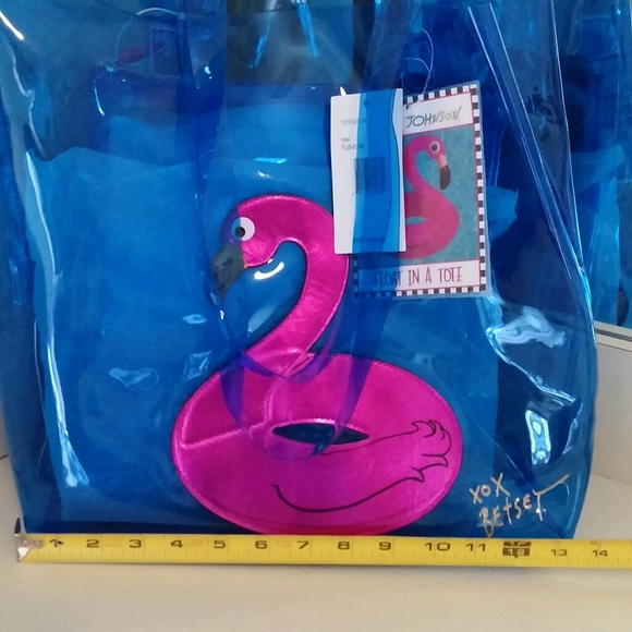 Betsey Johnson beach tote bag with flamingo float. NWT - Picture 4 of 7